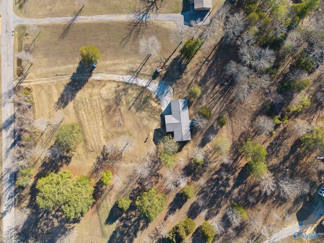 1601 COOK Creek Road, Russellville, AL 35654