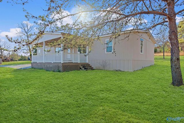 1601 COOK Creek Road, Russellville, AL 35654