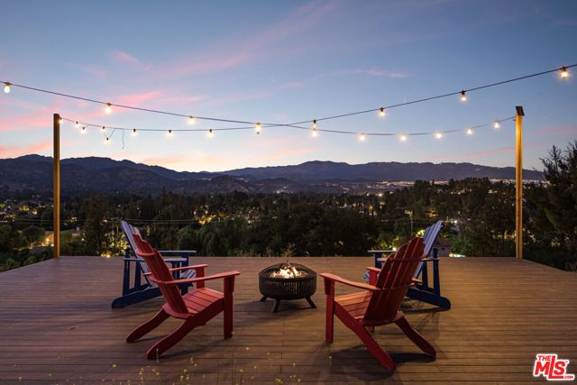 9425 Gierson Avenue, Chatsworth (los Angeles), CA 91311