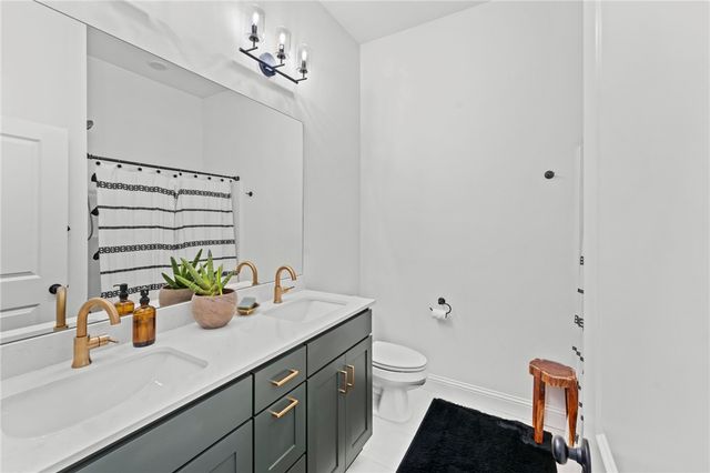 6851 Autumn Avenue, Springdale, AR 72762