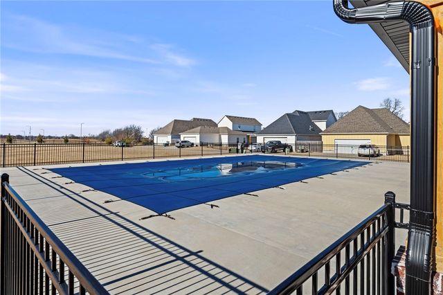 6851 Autumn Avenue, Springdale, AR 72762