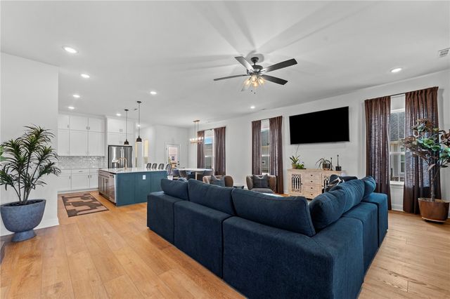 6851 Autumn Avenue, Springdale, AR 72762