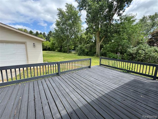 15345 Jackson Street, Taylor, MI 48180