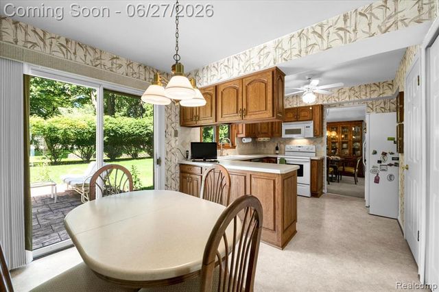18535 Mayfield Street, Livonia, MI 48152