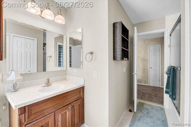 18535 Mayfield Street, Livonia, MI 48152