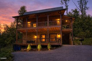 620 Deer Path Lane, Gatlinburg, TN 37738