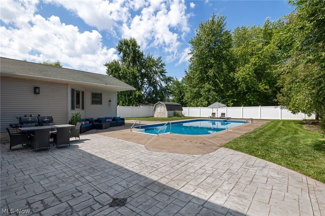 509 William, Lagrange, OH 44050