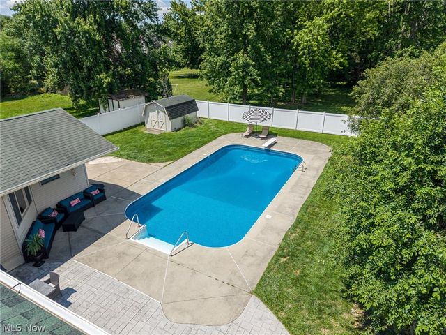 509 William, Lagrange, OH 44050
