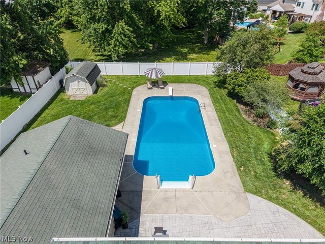 509 William, Lagrange, OH 44050