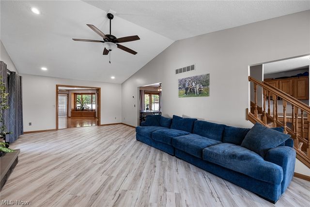 509 William, Lagrange, OH 44050