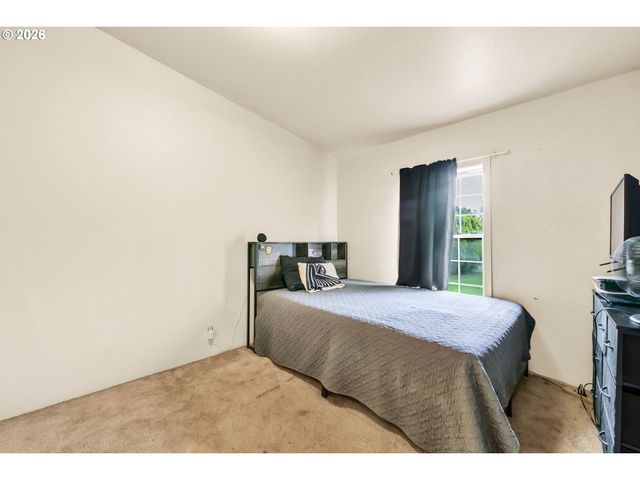 2333 N TERRY St 6, Eugene, OR 97402