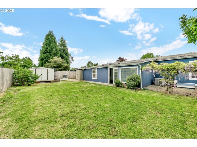 2333 N TERRY St 6, Eugene, OR 97402