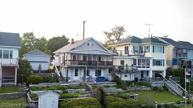 105 Gratiot Boulevard, Marysville, MI 48040