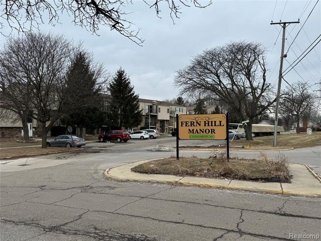 38280 Fairway Court 140B, Clinton Township, MI 48038