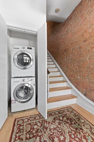 79 Dartmouth Street 4, Boston, MA 02116