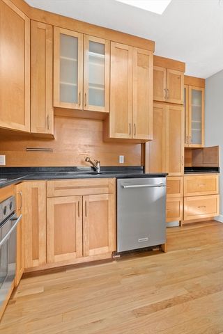 79 Dartmouth Street 4, Boston, MA 02116