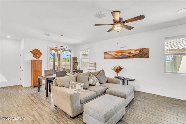 847 W Calle Calca, Sahuarita, AZ 85629