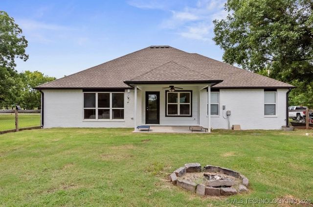 35108 E 101st Street S, Coweta, OK 74429