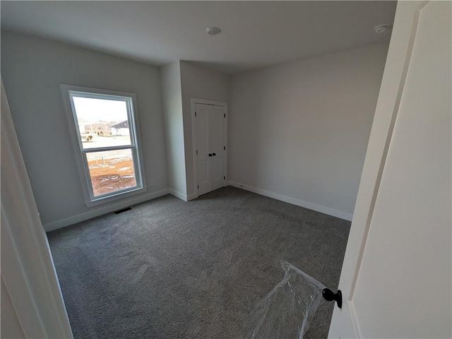 20770 W 188th Terrace, Spring Hill, KS 66083