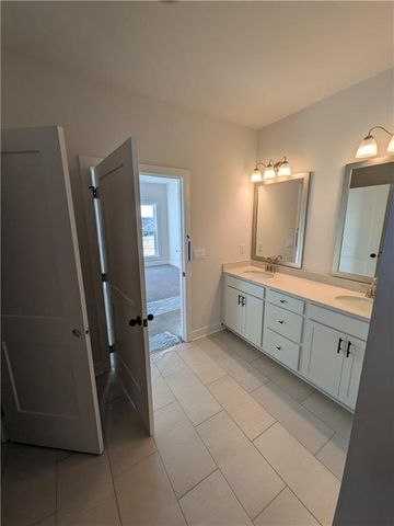 20770 W 188th Terrace, Spring Hill, KS 66083