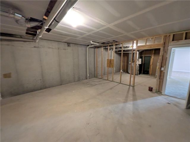 20770 W 188th Terrace, Spring Hill, KS 66083