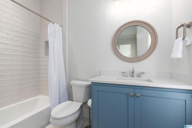 3180 LANDING LANE, Birmingham, AL 35243