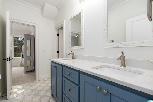 3180 LANDING LANE, Birmingham, AL 35243