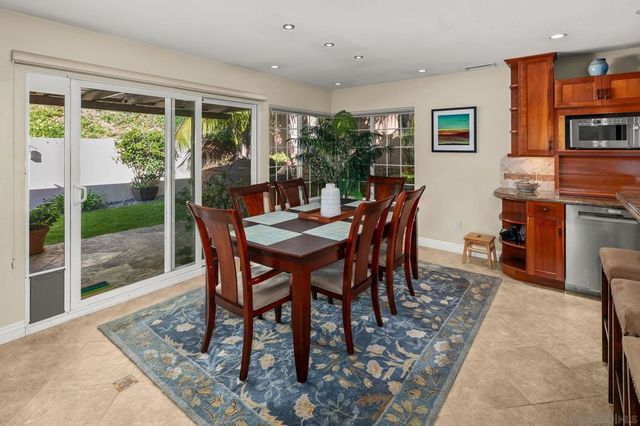 4694 Leathers St, San Diego, CA 92117