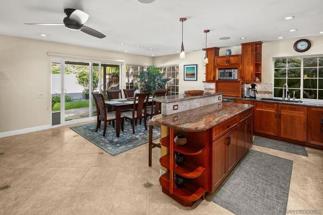 4694 Leathers St, San Diego, CA 92117