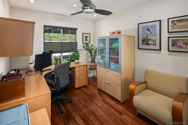 4694 Leathers St, San Diego, CA 92117