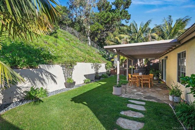 4694 Leathers St, San Diego, CA 92117