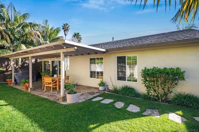 4694 Leathers St, San Diego, CA 92117