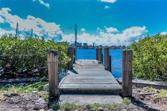 747 N Northlake Dr 747, Hollywood, FL 33019