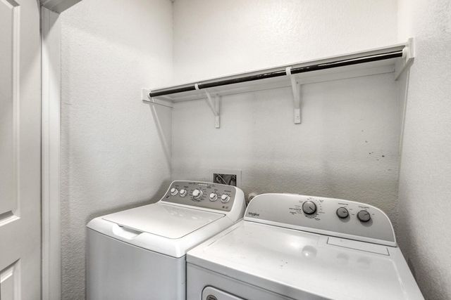 385 Geode GLN, Maxwell, TX 78656