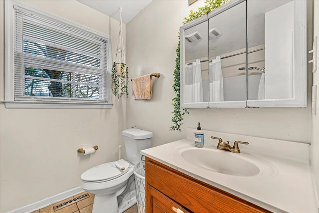 3321 Ledgewood AVE, Roanoke, VA 24018