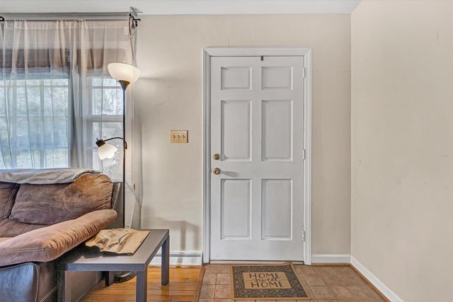 3321 Ledgewood AVE, Roanoke, VA 24018