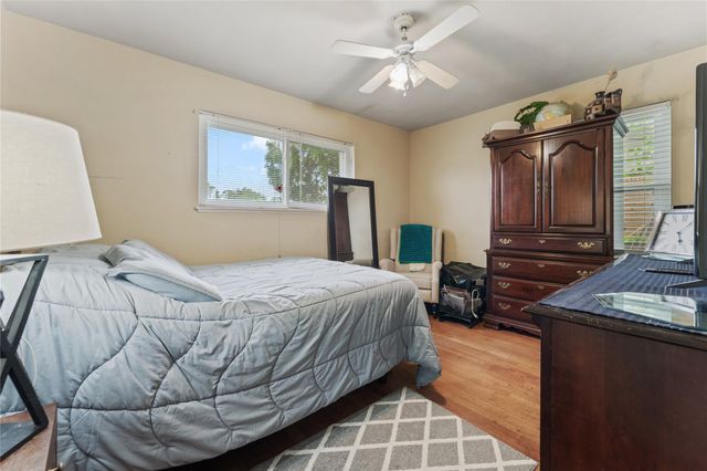 9934 Aves Street, Houston, TX 77034