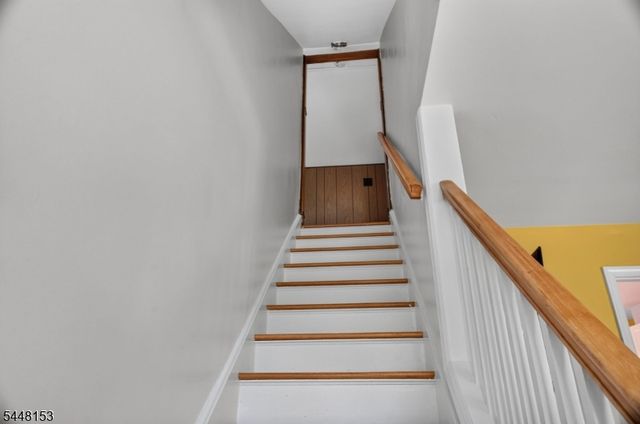 70 Hillview Ave, Franklin Twp., NJ 08823