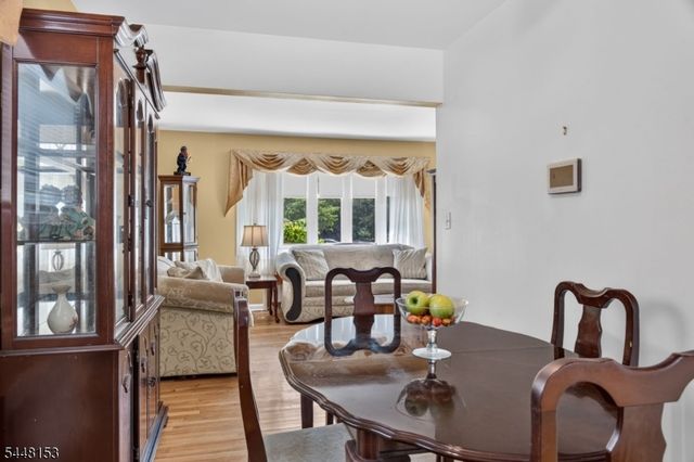 70 Hillview Ave, Franklin Twp., NJ 08823