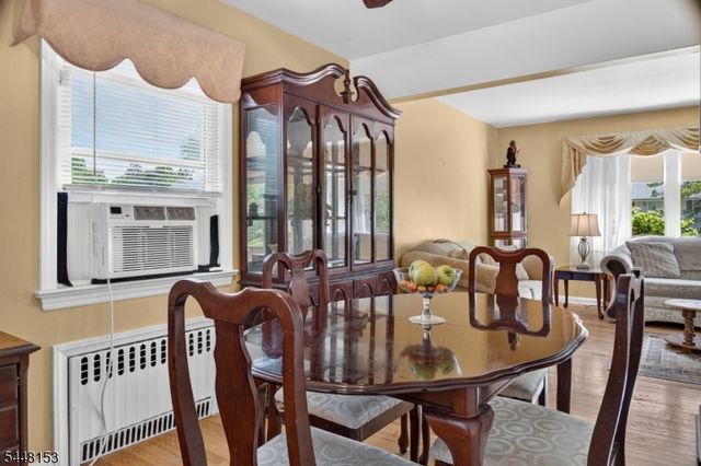 70 Hillview Ave, Franklin Twp., NJ 08823