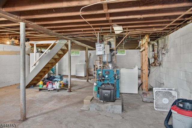 70 Hillview Ave, Franklin Twp., NJ 08823