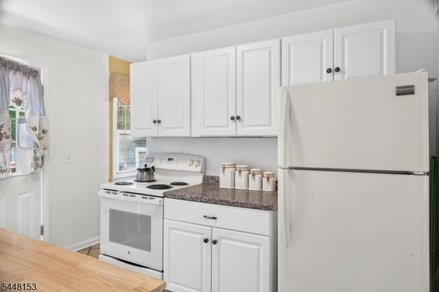 70 Hillview Ave, Franklin Twp., NJ 08823