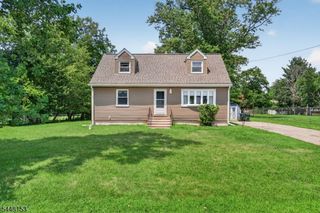 70 Hillview Ave, Franklin Twp., NJ 08823