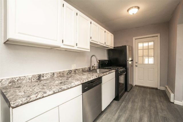 116 Park Avenue, Des Moines, IA 50315