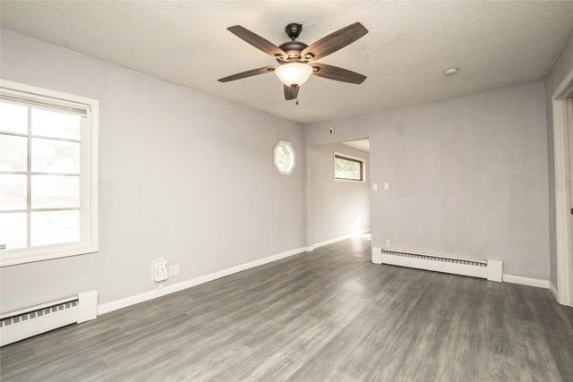 116 Park Avenue, Des Moines, IA 50315