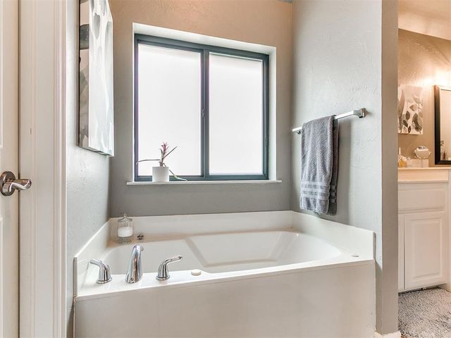 12000 Dalton Drive, Oklahoma City, OK 73162