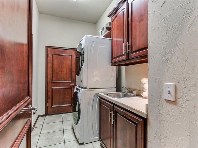 12000 Dalton Drive, Oklahoma City, OK 73162