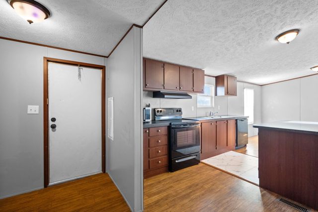 152 Meadow View, Pikeville, TN 37367