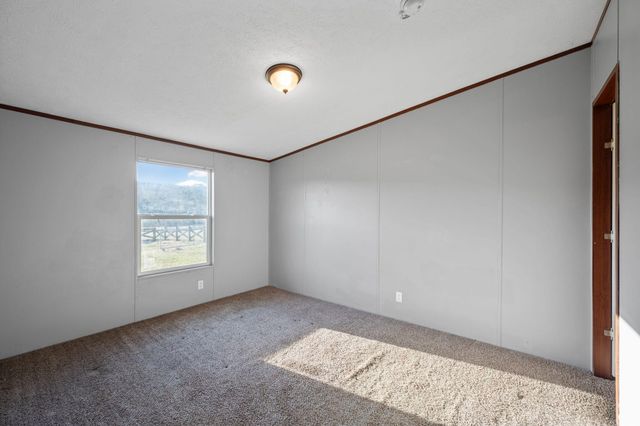 152 Meadow View, Pikeville, TN 37367