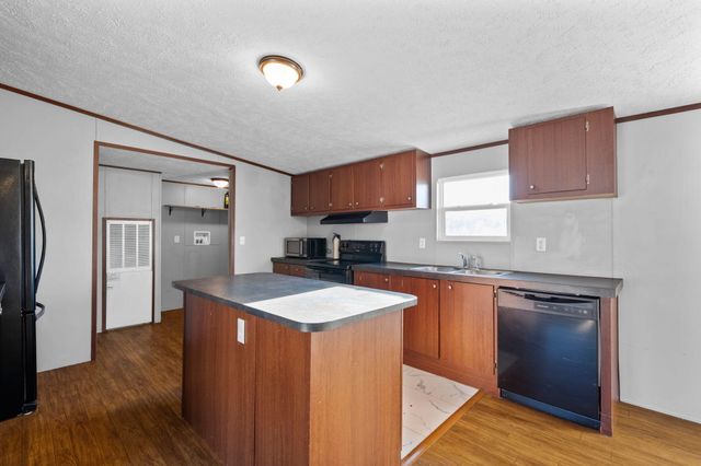 152 Meadow View, Pikeville, TN 37367